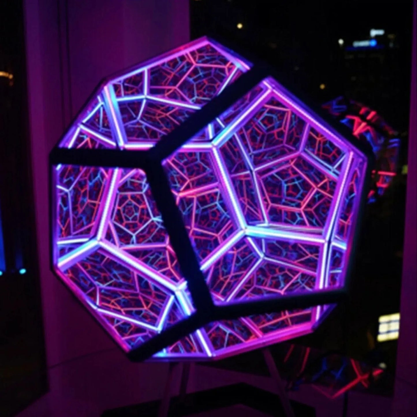Geometric Art Infinite Color Decoration